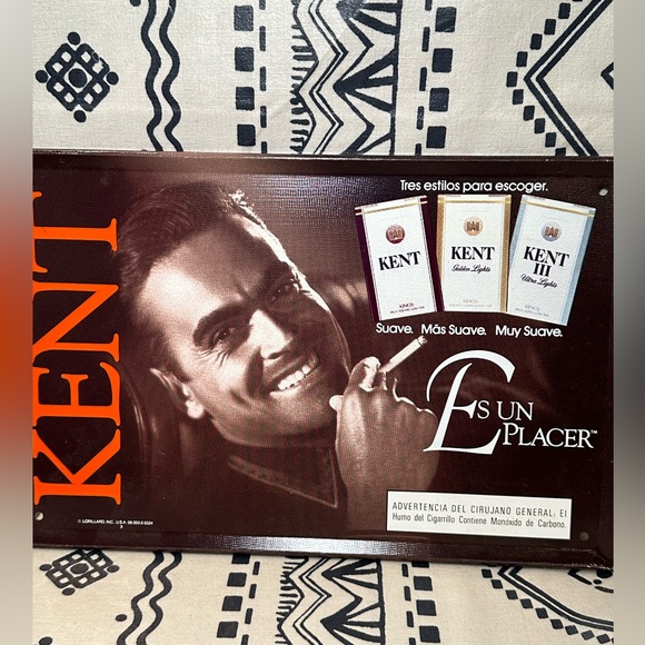 VINTAGE CIGARETTE SIGN KENT CIGARETTES IN SPANISH "ES UN PLACER"  ITS A PLEASURE - Picture 3 of 6